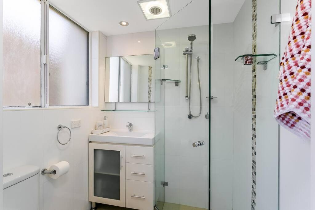 Apartment Stg38 - Stunning Waterfront - Drummoyne *