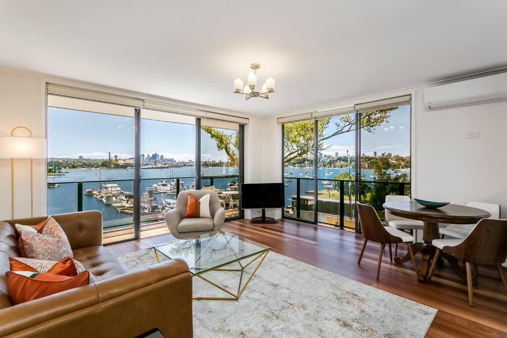Stg38 - Stunning Waterfront - Drummoyne